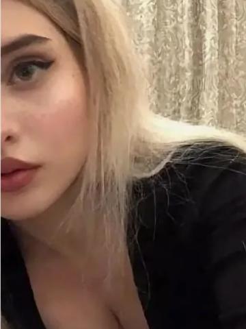 Оксана Весёлый